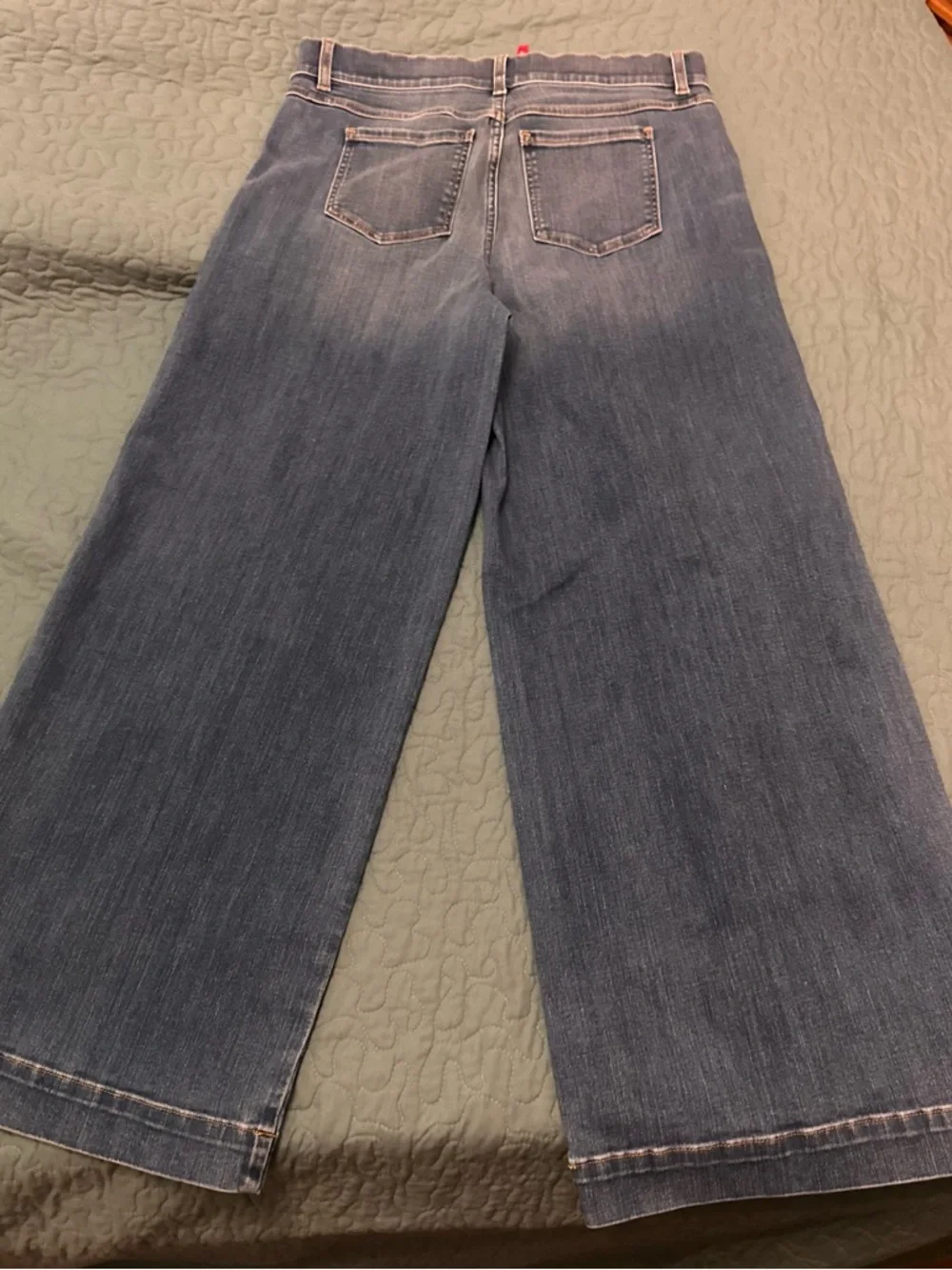 Spanx Wide Leg Women's Jeans in Faded Blue size L - Picture 2 of 6